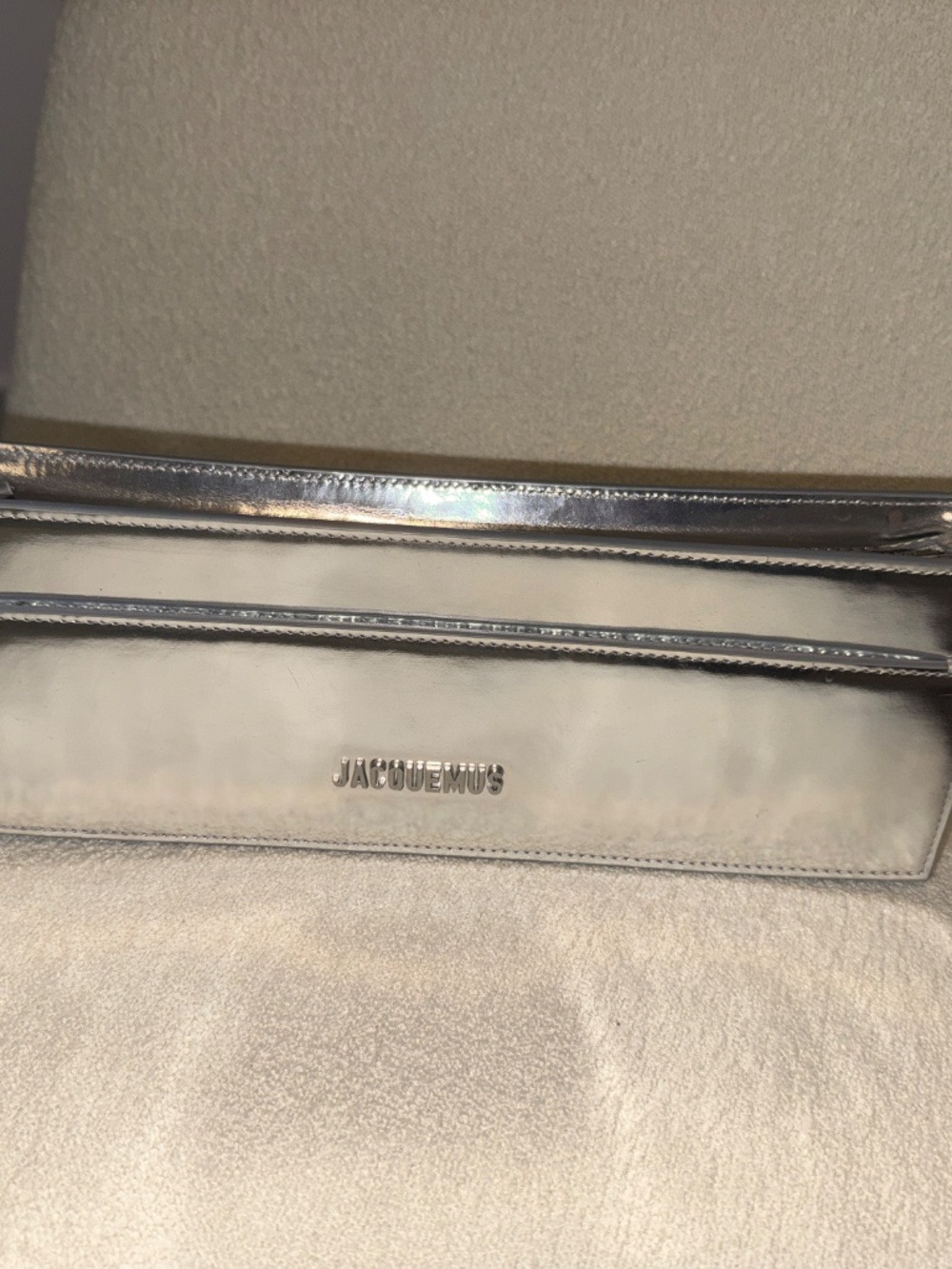 Jacquemus Le Bambino long in silver - Picture 4 of 4
